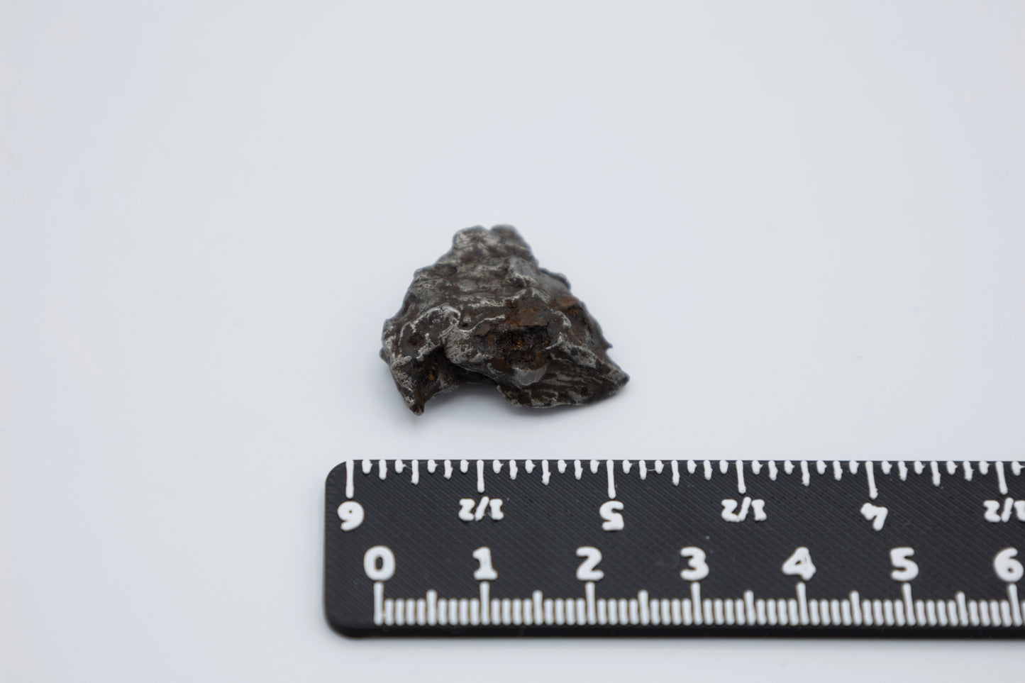 Eisenmeteorit 11,57g