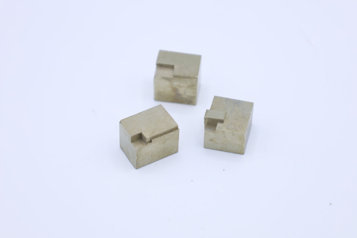 Pyrit Würfel Mittel