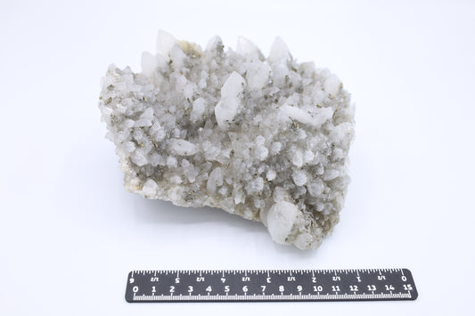 Bergkristall mit Pyrit